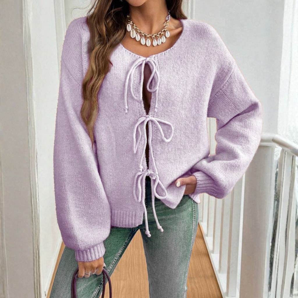 ADRIENNE™ - Chic Långärmad Rundhalsad Knytkofta