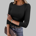 DAVINA™ - Avslappnad Enkel Rundhalsad Slim-Fit Topp