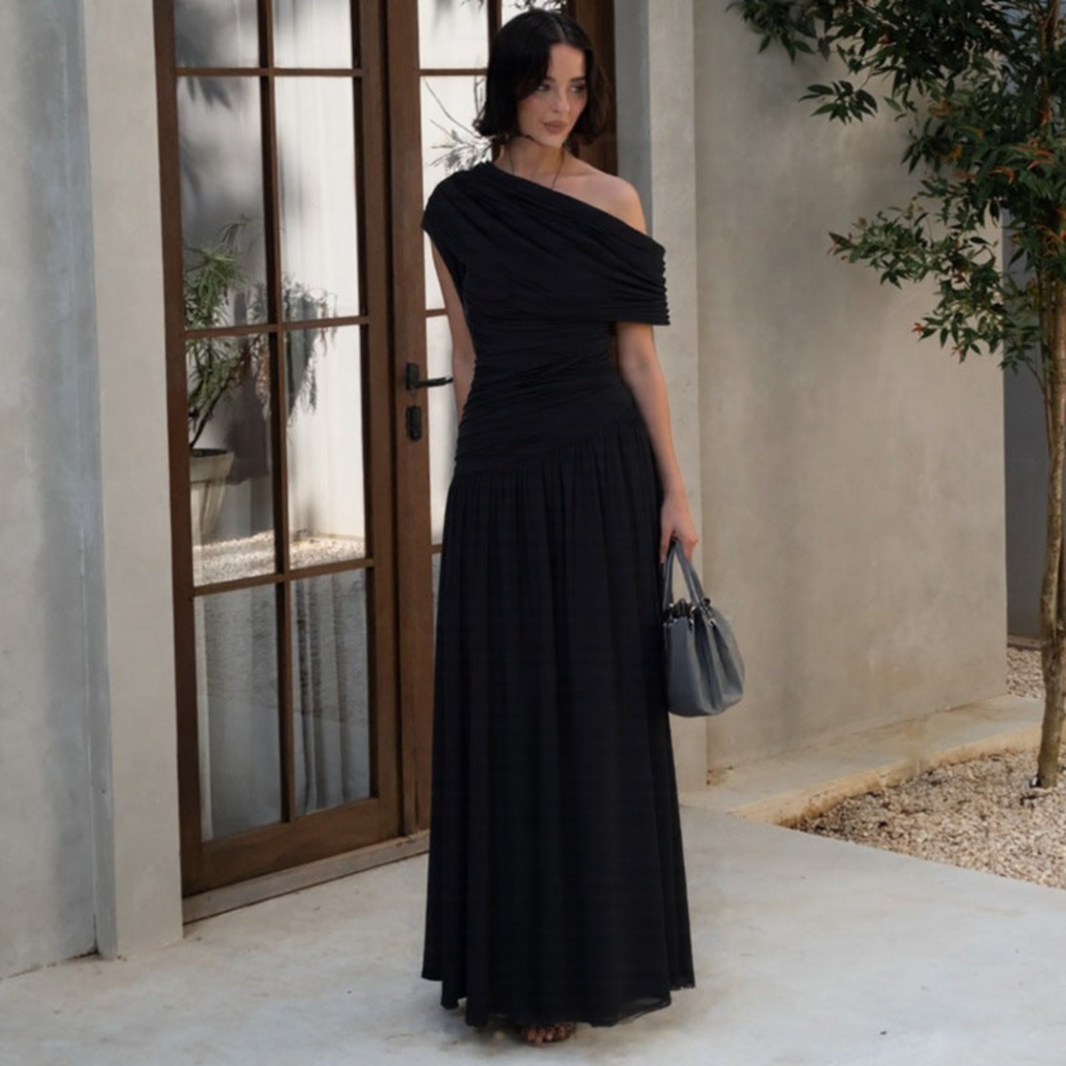 TALIA™ - Elegant En-Axlad Kvällsmaxiklänning