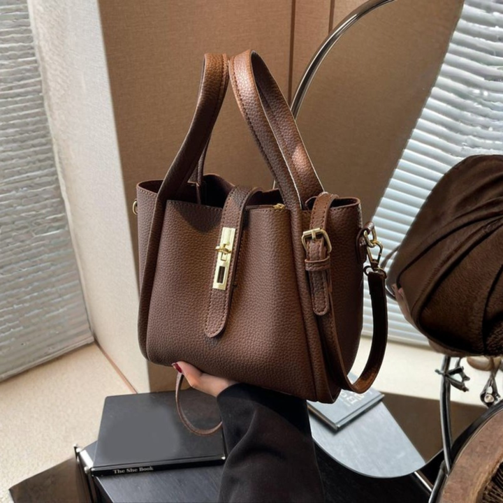 VAYLA™ - Elegant Enkel Retro Axelremsväska/Crossbody