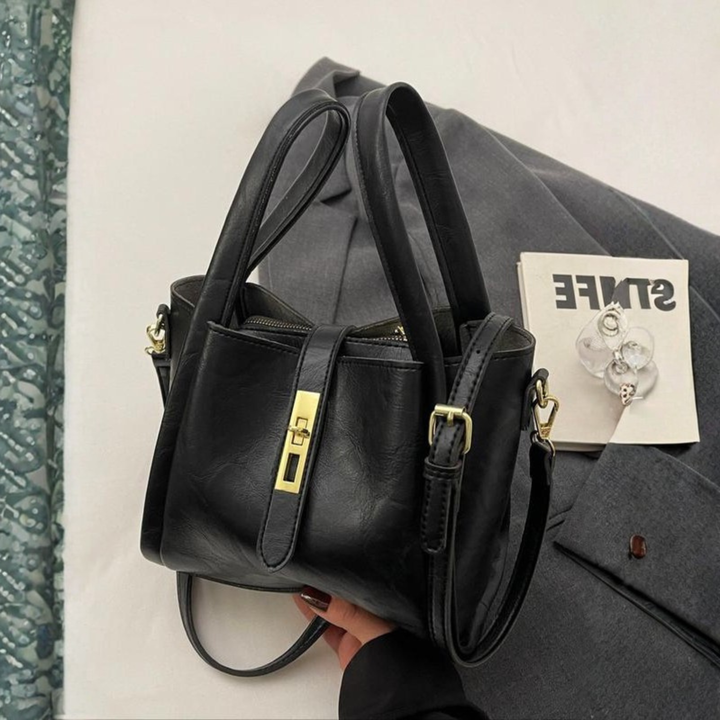 VAYLA™ - Elegant Enkel Retro Axelremsväska/Crossbody