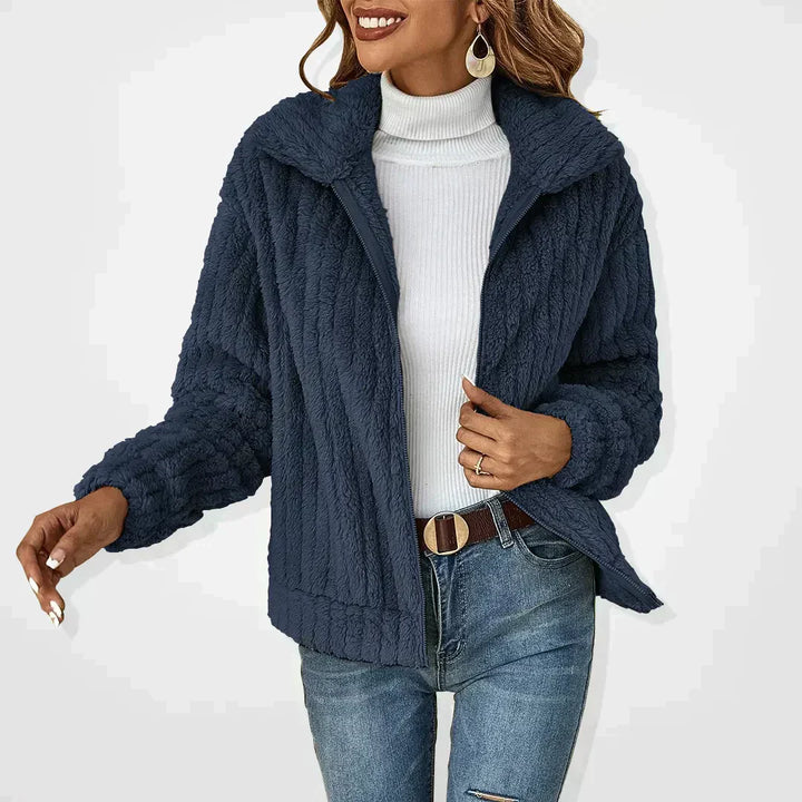 GENEVIEVE™ – Snygg Sherpajacka