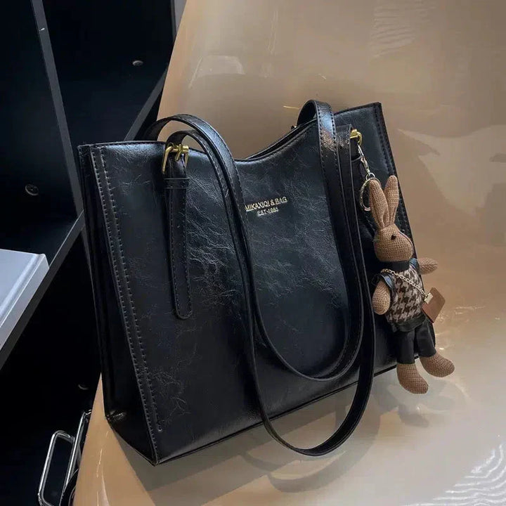 NIKKI™ - Elegant Axeltote