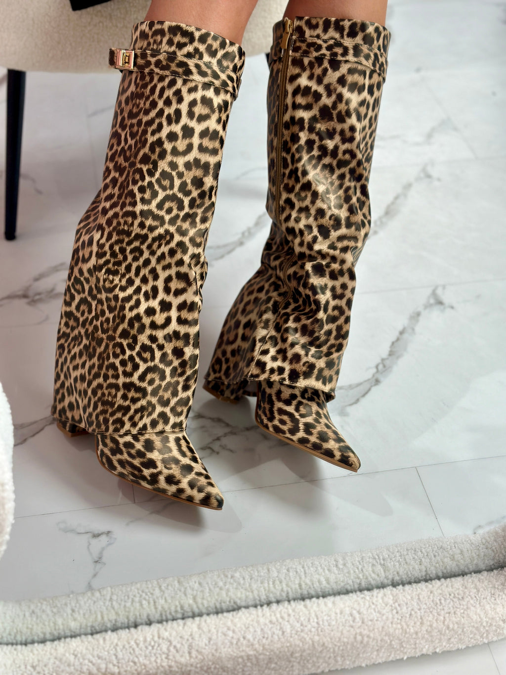 FELINA™ - Leopardläderstövlar