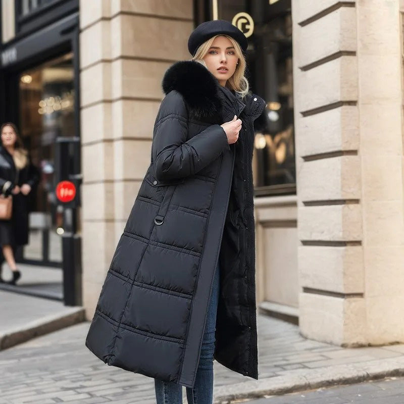 LUCIA™ | Designerparkas med pälskantad luva