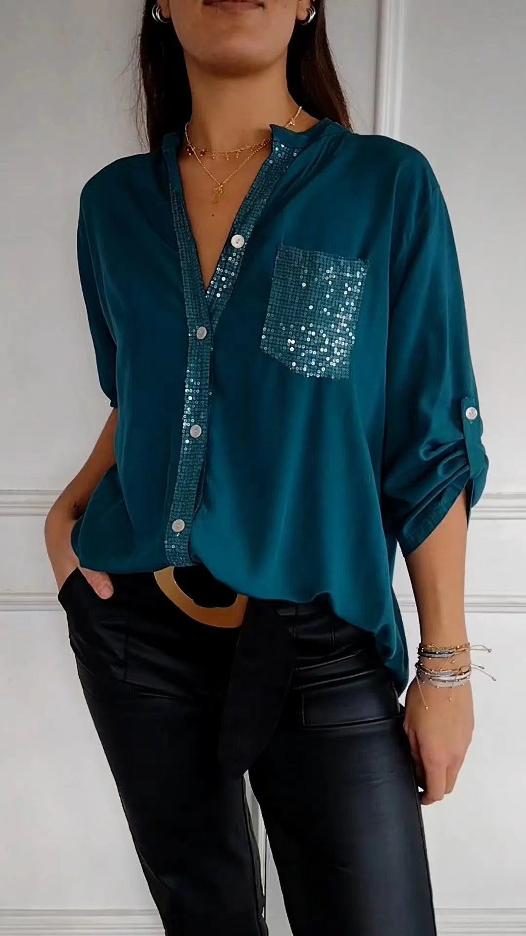 DANICA™ – Blus med paljettdetaljer