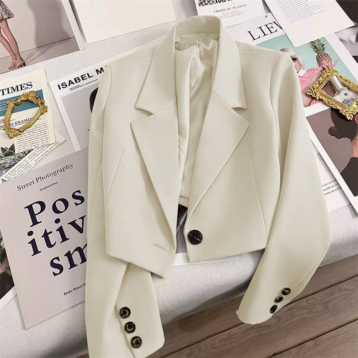 CORALIE™ – Sofistikerad croppad blazer