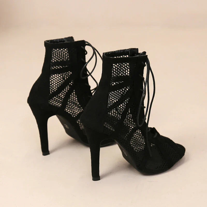 GAYLE™ – Eleganta Nätklackar