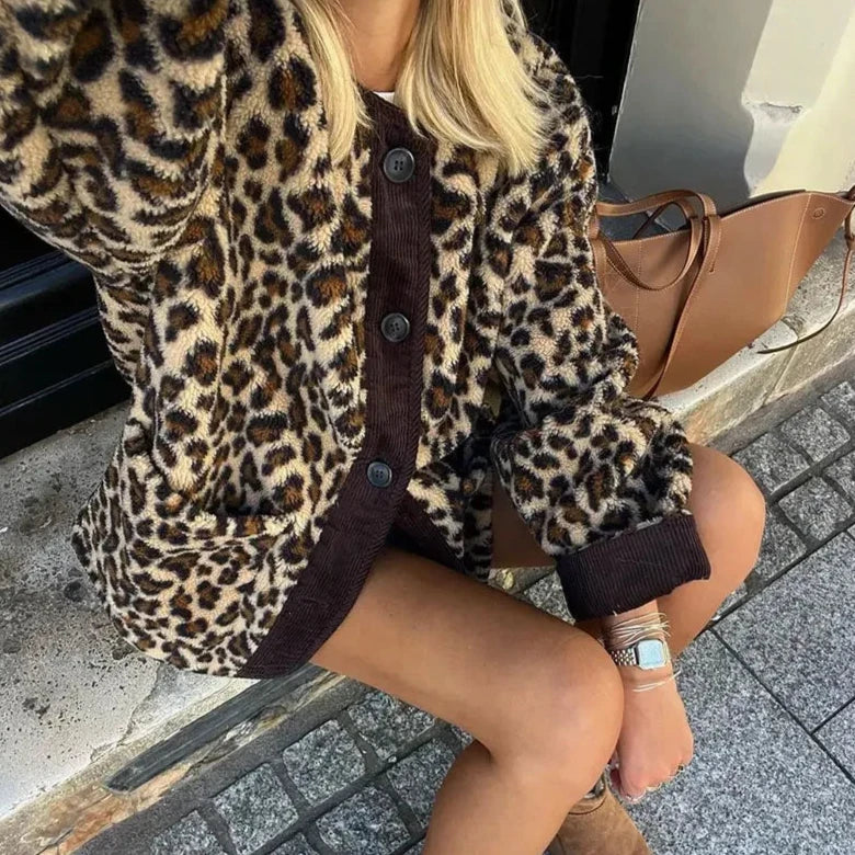 LYDIA™ | Chic Leopardkofta