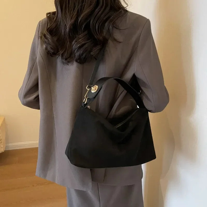 MARIELLE™ – Minimalistisk Axelväska