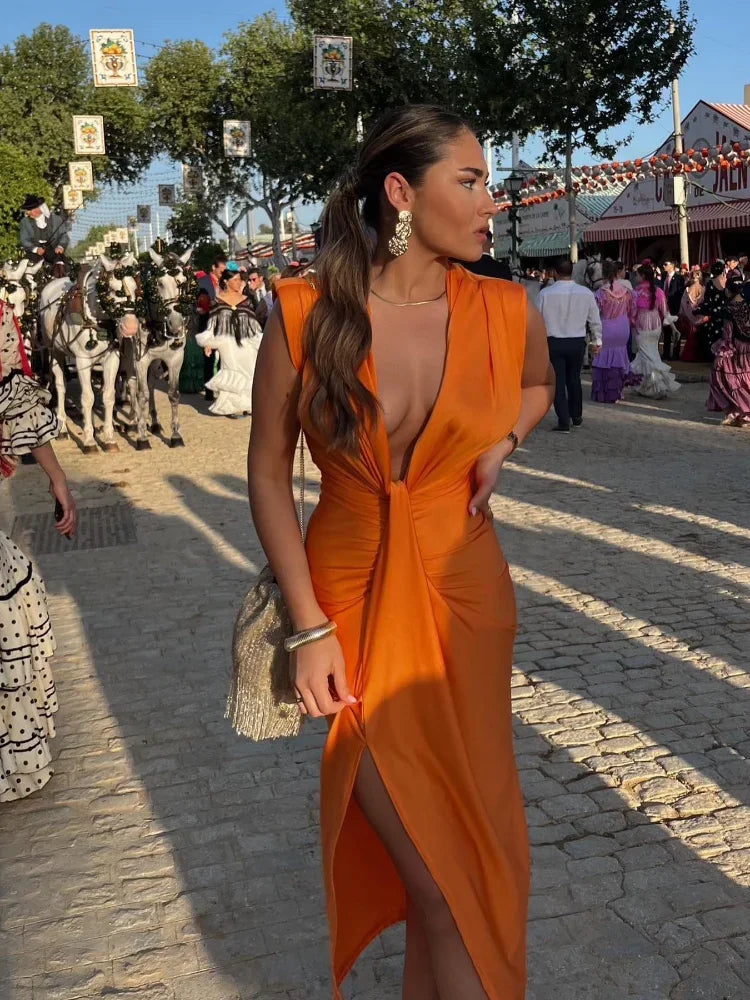 Lily | Elegant Veckad Klänning