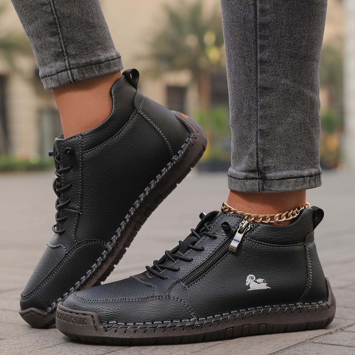 Nova – Comfortable Orthopaedic Sneakers with Zipper