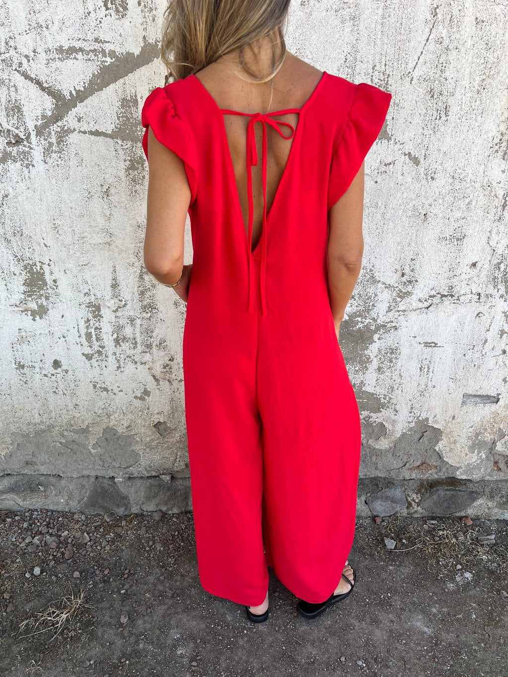 CASSANDRA™ - Trendig V-ringad Jumpsuit