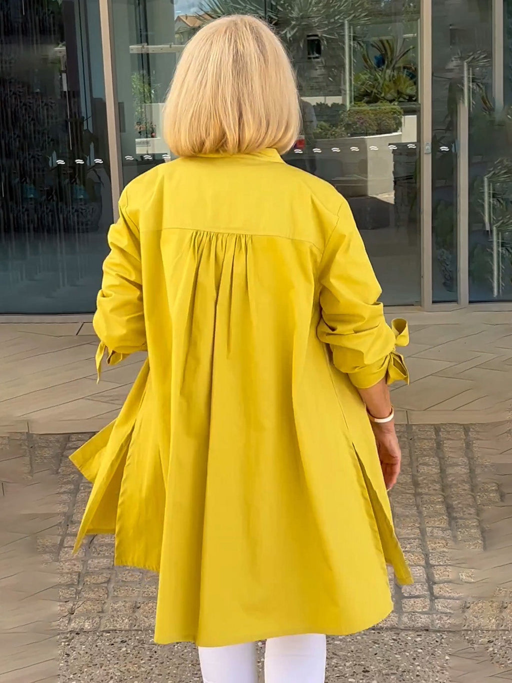 CÉLINA™ – Elegant lång skjortjacka