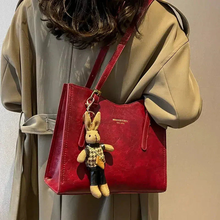 NIKKI™ - Elegant Axeltote
