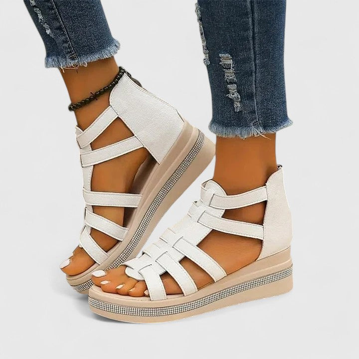 Kendall | Ortopediska Strass-sandaler