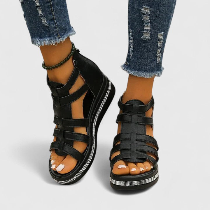 Kendall | Ortopediska Strass-sandaler